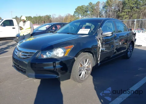 2011 Honda Accord 2.4 Ex from USA, damaged, VIN 1HGCP2F77BA130185